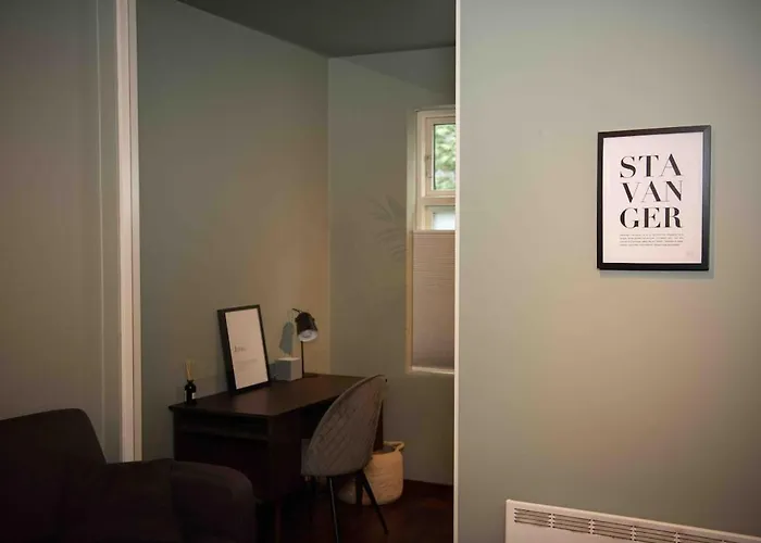 Stvg Centre, Heart Of The City, 3 Bedroom Апартаменты *
