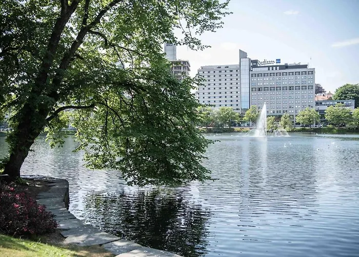 Stvg Centre, Heart Of The City, 3 Bedroom